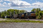 A northbound approaches the NS Diamonds 